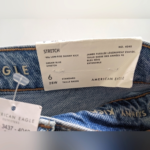 NWT American Eagle jeans size 6 - Picture 4 of 8